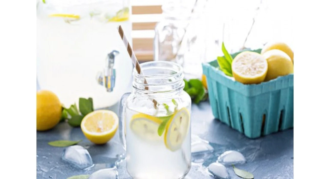 10 Essential Tips for Making Refreshing Homemade Summer Drinks